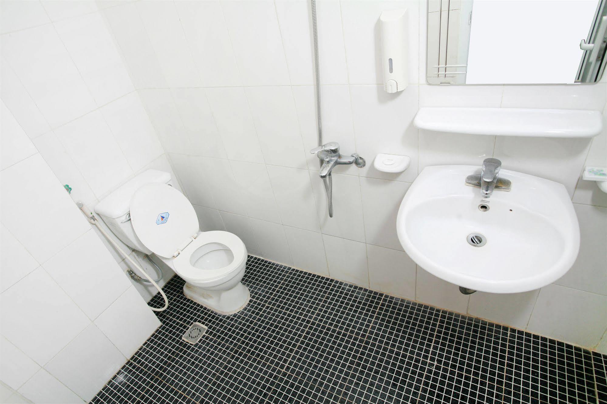Especen Hotel Hanoi Bagian luar foto